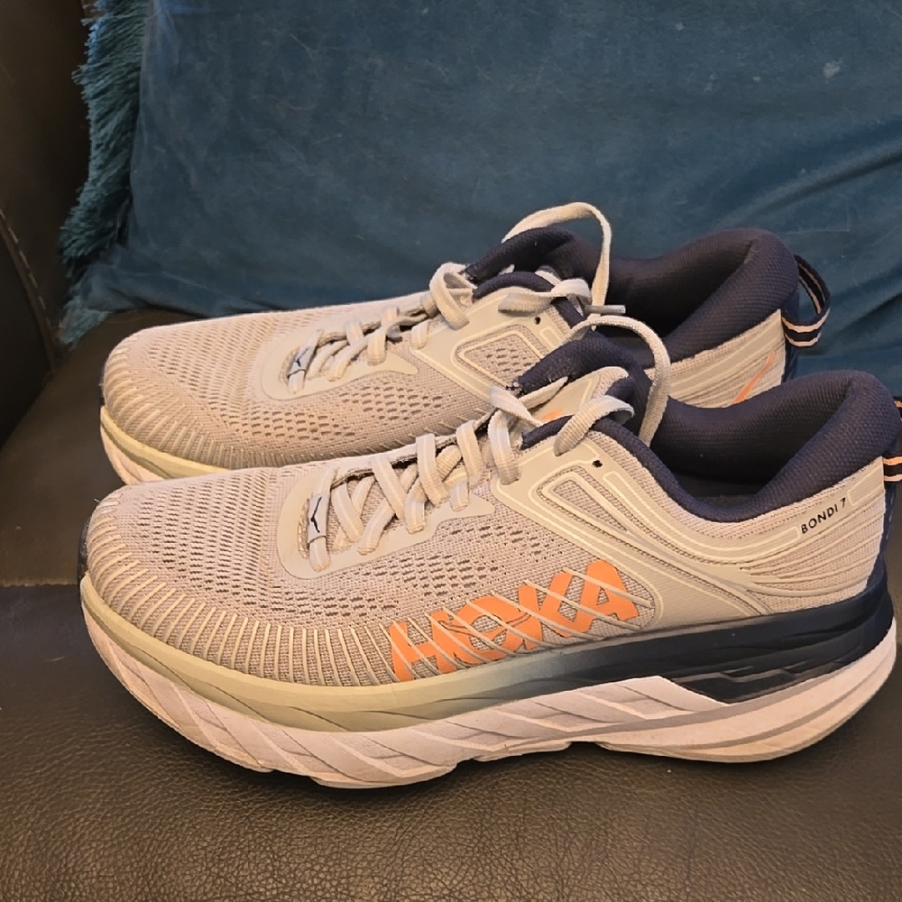 Hoka Bondi 7 Running Shoes - Gray and Orange